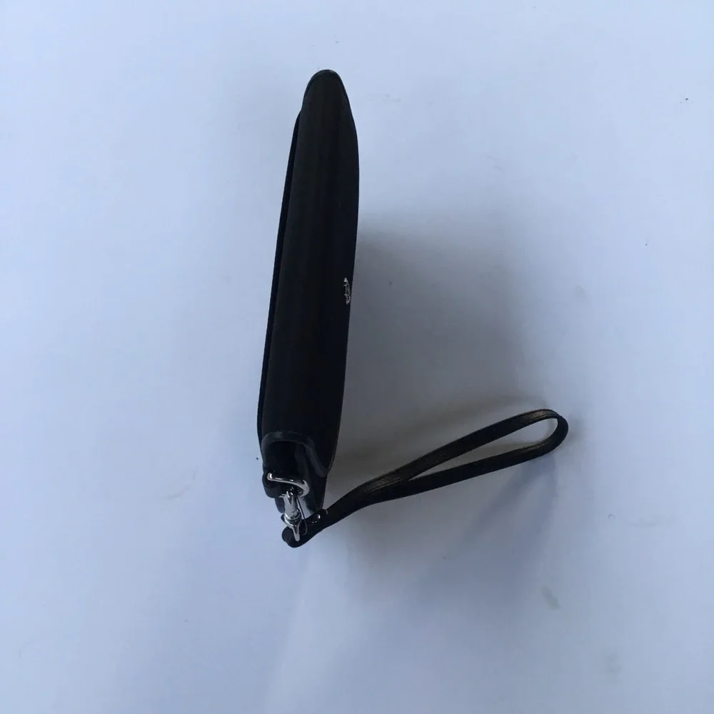 Victorinox clutch, black